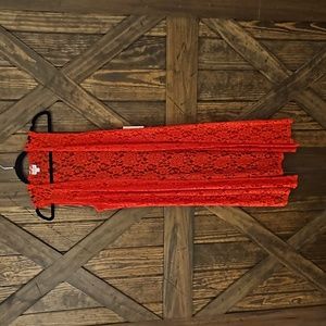 Small LuLaRoe Joy Lace Vest Red